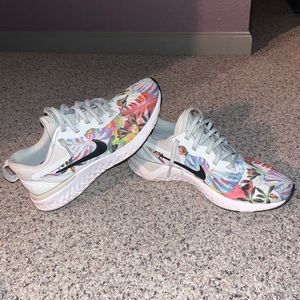 Nike Odyssey React Graphic Shoe